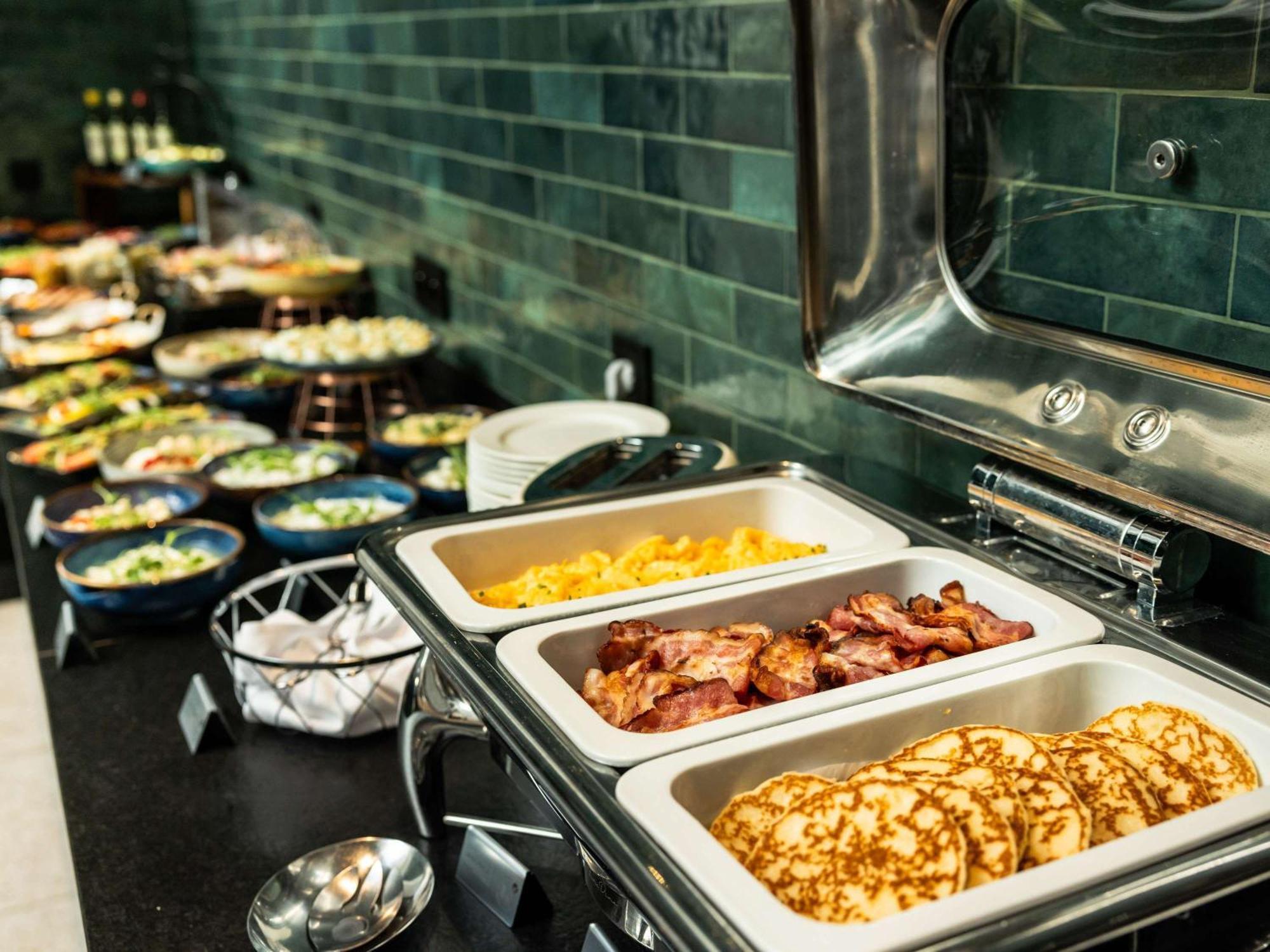Rezydent Sopot Mgallery Hotel Collection מראה חיצוני תמונה A chafing dish