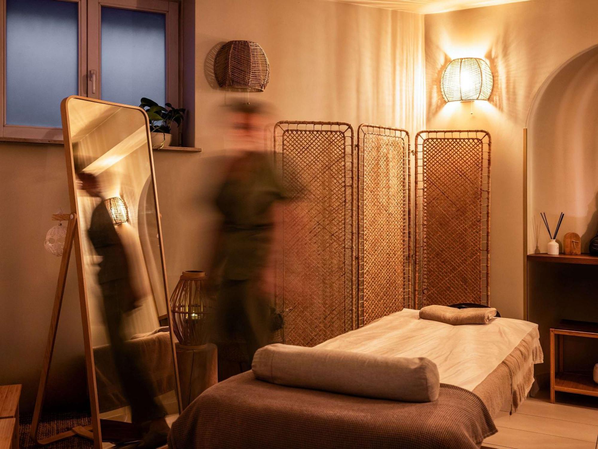 Rezydent Sopot Mgallery Hotel Collection מראה חיצוני תמונה A massage room